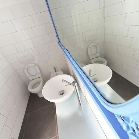 Dopa Hostel