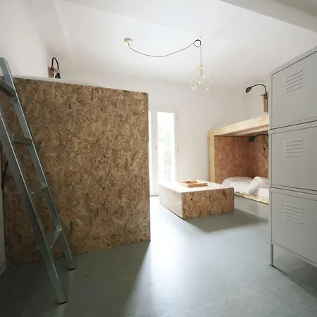 Hostel Dopa *